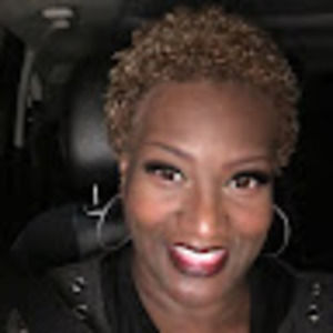 Meet your Posher, Teresa